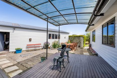 Photo of property in 2 Kaipi Street, Manaia, 4612