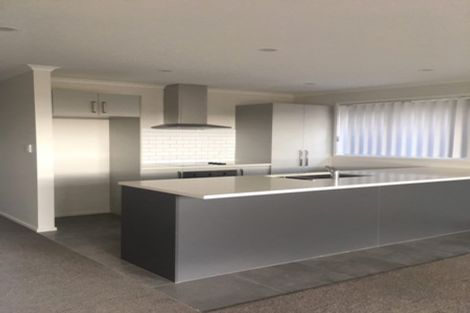 Photo of property in 18 Rainsford Road, Pukekohe, 2120