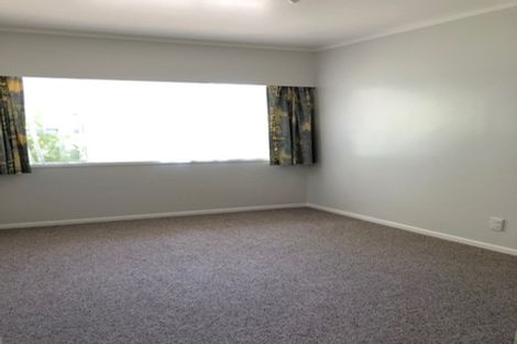 Photo of property in 2/50 Rutland Road, Mount Wellington, Auckland, 1051