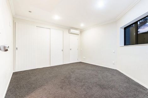Photo of property in 4 Gordon Stanley Drive, Massey, Auckland, 0614