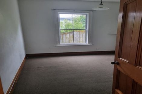 Photo of property in 69 Milton Road, Bluff Hill, Napier, 4110