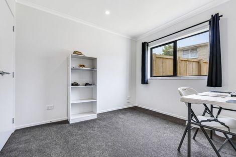 Photo of property in 2/28 Mckay Drive, Temple View, Hamilton, 3218