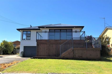 Photo of property in 49 Lowestoft Street, Balclutha, 9230