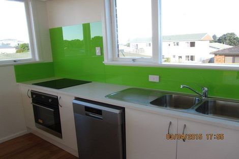 Photo of property in 12a West Hoe Road, Orewa, 0931