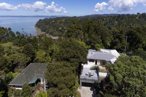 Photo of property in 55 Tanekaha Road, Titirangi, Auckland, 0604