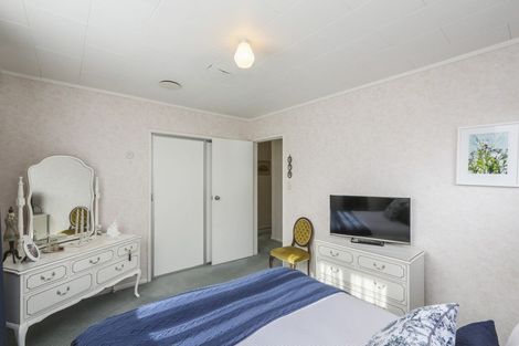 Photo of property in 154 Govett Avenue, Frankleigh Park, New Plymouth, 4310