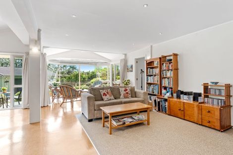 Photo of property in 1082 Sandspit Road, Sandspit, Warkworth, 0982