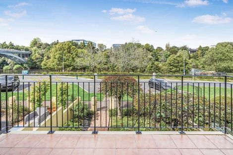 Photo of property in 7/114 Grantham Street, Hamilton Central, Hamilton, 3204