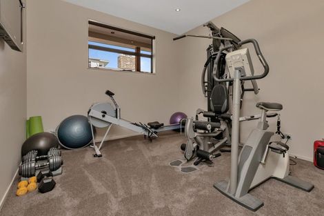 Photo of property in 12 Rauiri Drive, One Tree Point, 0118