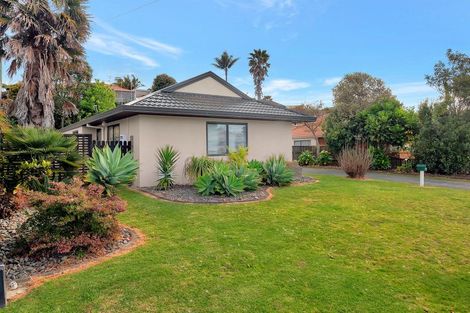 Photo of property in 19 Oleander Lane, Mount Maunganui, 3116