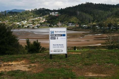 Photo of property in 2 Mason Rise, Tairua, 3508