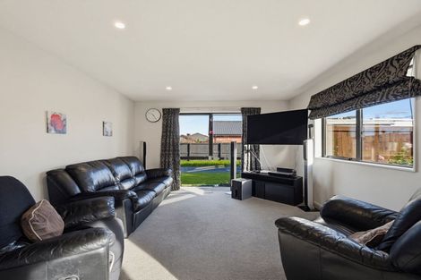 Photo of property in 12 Lloyds Close, Rolleston, 7614