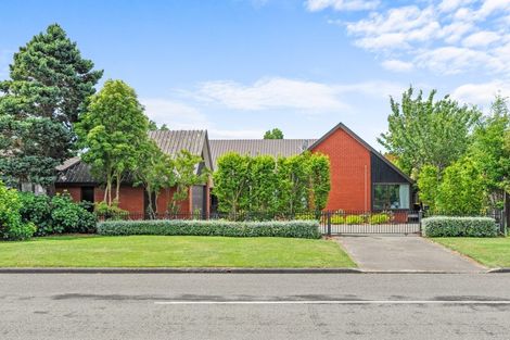 Photo of property in 470 Avonhead Road, Avonhead, Christchurch, 8042