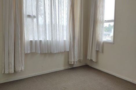 Photo of property in 6 Fiesta Drive, Half Moon Bay, Auckland, 2012