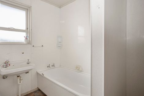 Photo of property in 215 Regent Street, Heidelberg, Invercargill, 9812