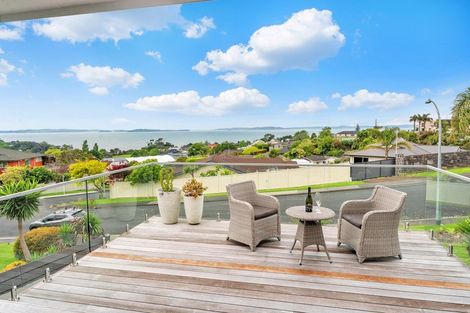 Photo of property in 6 Paisley Street, Mellons Bay, Auckland, 2014