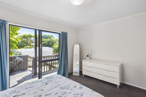 Photo of property in 8 Dale Road, Raumati South, Paraparaumu, 5032