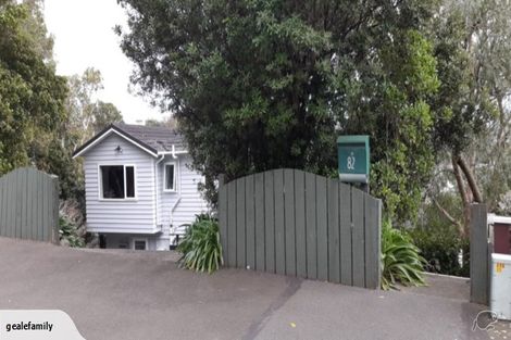 Photo of property in 82 Townsend Road, Miramar, Wellington, 6022