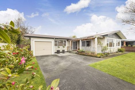 Photo of property in 10 Kennedy Avenue, Feilding, 4702