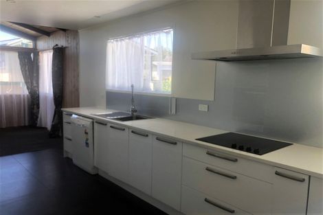 Photo of property in 15 Rothwell Place, Sunnyhills, Auckland, 2010