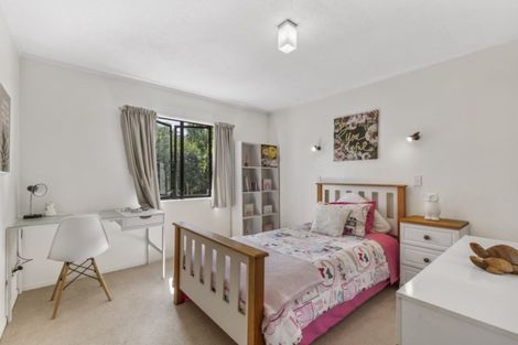 Photo of property in 105 Wattle Farm Road, Wattle Downs, Auckland, 2103