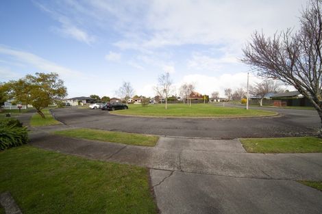 Photo of property in 42 Whiting Crescent, Greenmeadows, Napier, 4112
