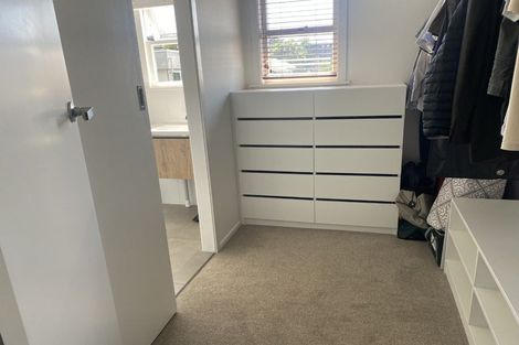 Photo of property in 1/30 Jellicoe Road, Murrays Bay, Auckland, 0630