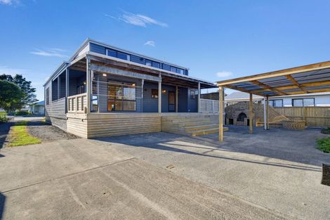Photo of property in 223 Parkhurst Road, Parakai, 0830