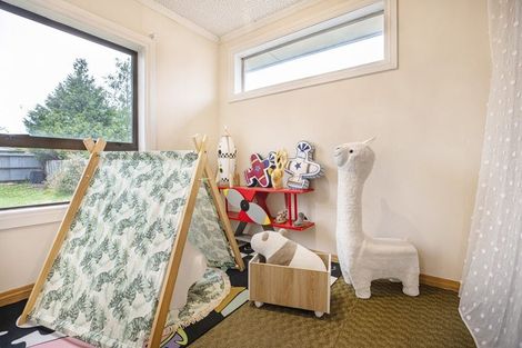 Photo of property in 18 Aurora Street, Hei Hei, Christchurch, 8042