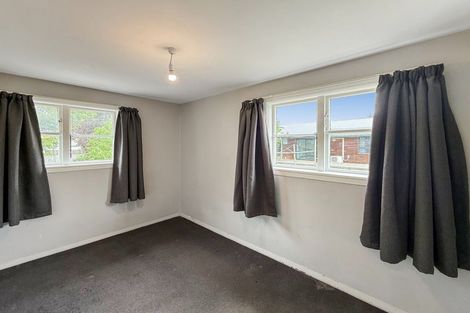 Photo of property in 15 Auburn Avenue, Upper Riccarton, Christchurch, 8041
