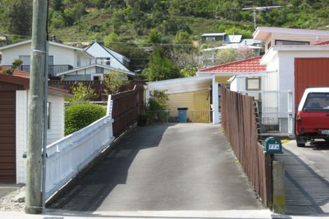 Photo of property in 77a Hampden Street, Picton, 7220