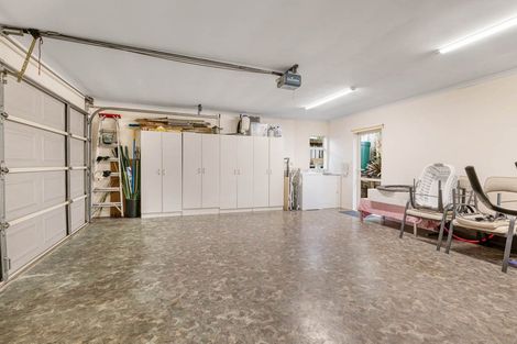 Photo of property in 16 Elan Place, Stanmore Bay, Whangaparaoa, 0932