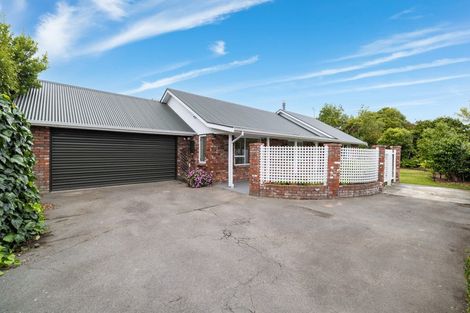 Photo of property in 21 Highsted Road, Bishopdale, Christchurch, 8053