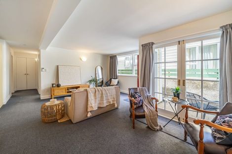 Photo of property in 40 Mckinley Crescent, Brooklyn, Wellington, 6021