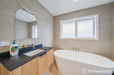 Photo of property in 57 Poto Road, Normandale, Lower Hutt, 5010