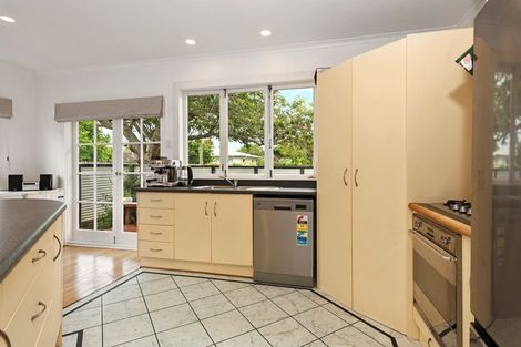 Photo of property in 92 Nixon Street, Hamilton East, Hamilton, 3216