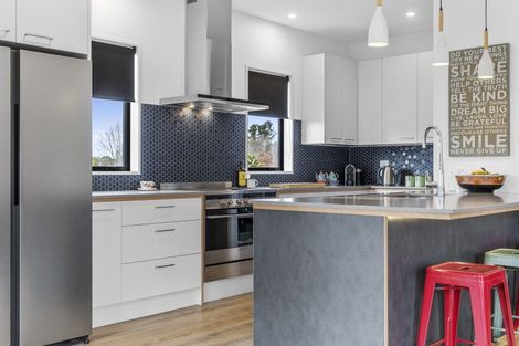 Photo of property in 7 Westpark Boulevard, Rangiora, 7400