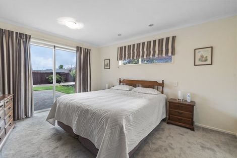 Photo of property in 11 Guildford Place, Rototuna North, Hamilton, 3210