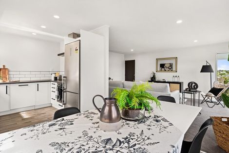 Photo of property in 63a Ohauiti Road, Hairini, Tauranga, 3112