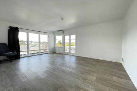 Photo of property in 3 Condliffe Place, New Windsor, Auckland, 0600