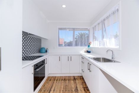 Photo of property in 2/353 Mount Albert Road, Mount Roskill, Auckland, 1041