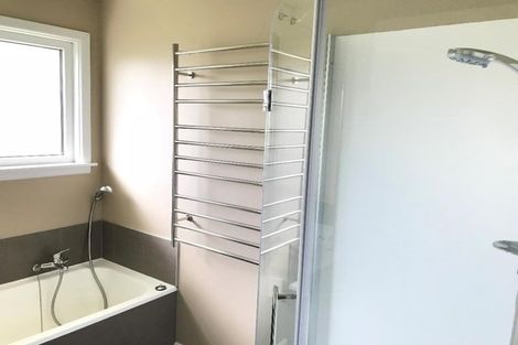 Photo of property in 38b Avonhead Road, Avonhead, Christchurch, 8042