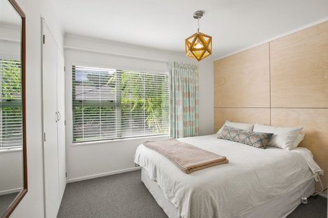 Photo of property in 83a Mangorei Road, Strandon, New Plymouth, 4312