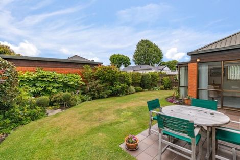 Photo of property in 2/30b Taylors Avenue, Bryndwr, Christchurch, 8052