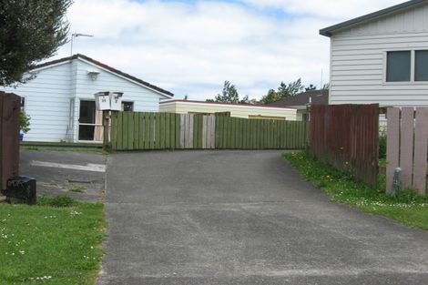 Photo of property in 30 Frank Hewitt Street, Pukekohe, 2120