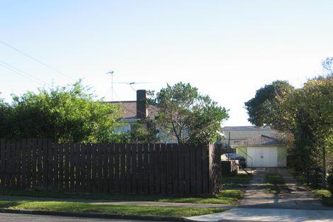 Photo of property in 2/79 Weymouth Road, Manurewa, Auckland, 2102