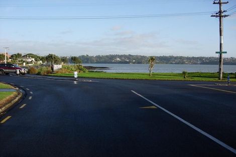 Photo of property in 18 Sullivan Avenue, Mangere Bridge, Auckland, 2022