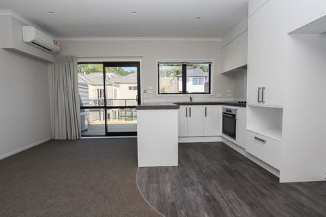 Photo of property in 4/18 Hunter Street, Hamilton Lake, Hamilton, 3204