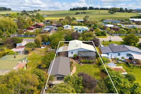 Photo of property in 10 Goddard Road, Tasman, Upper Moutere, 7173