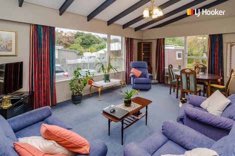 Photo of property in 13b Royal Crescent, Saint Kilda, Dunedin, 9012
